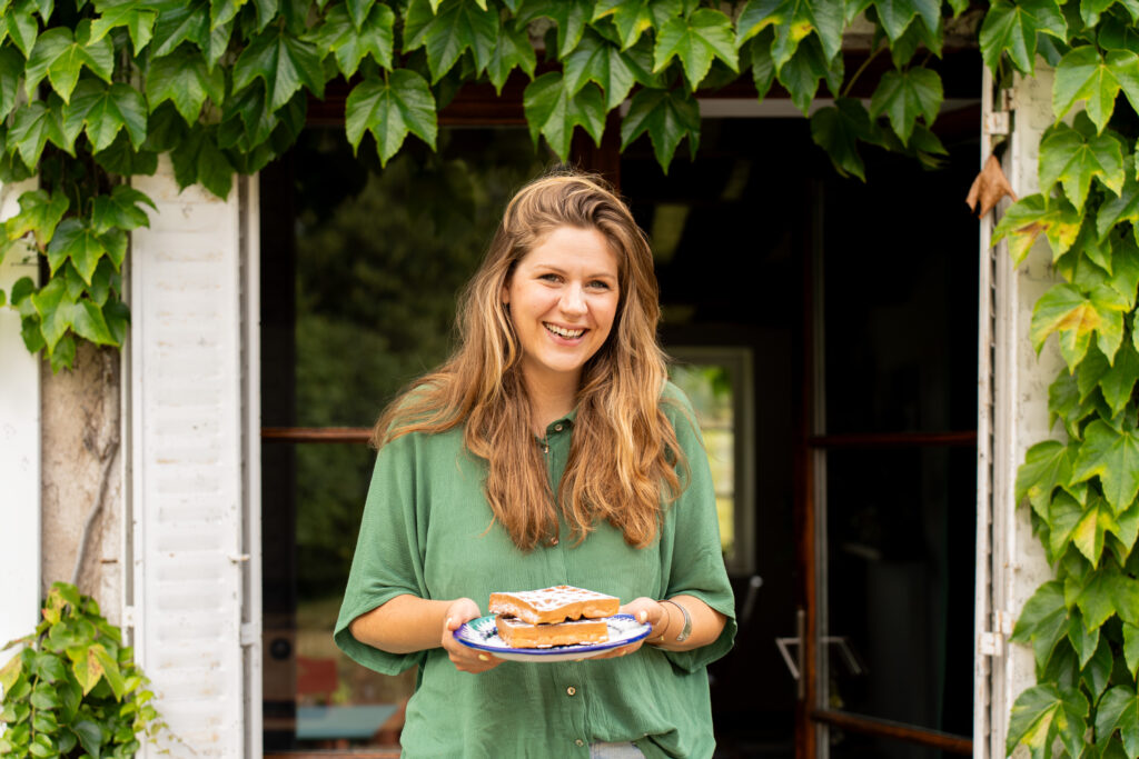 C'est Claire qui s'occupe des repas lors du week-end tout inclus à 1 heure de Lyon. 